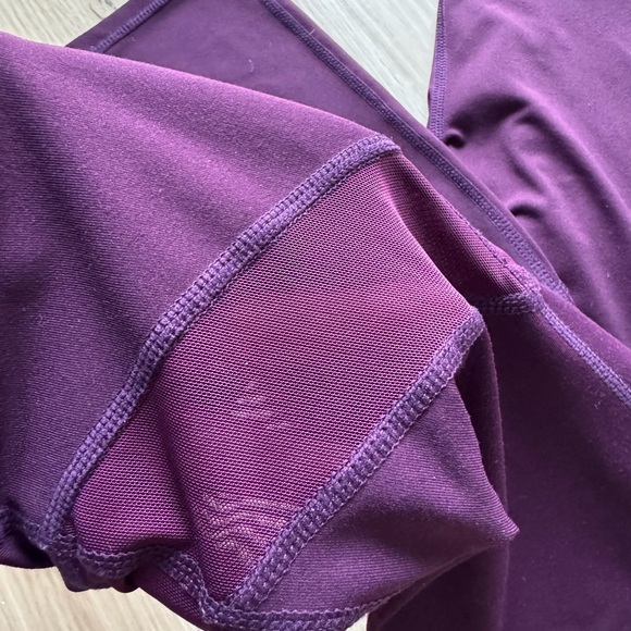 Like new. Head Leggings, Medium - Picture 4 of 6